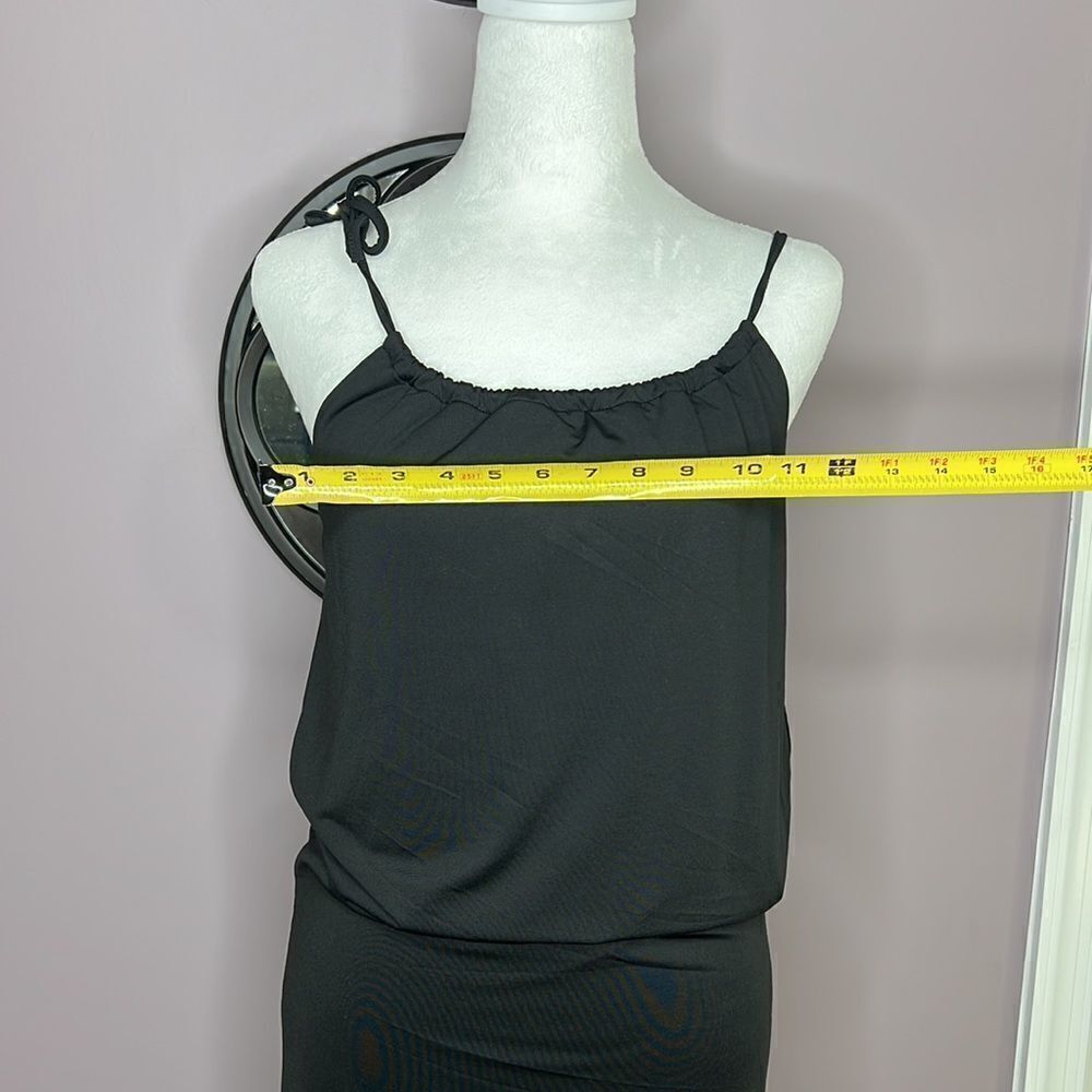 Revolve sndys dress - Picture 4 of 5